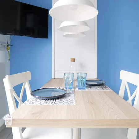 Διαμέρισμα Joli Renove Quartier Port Olona 2 Personnes *