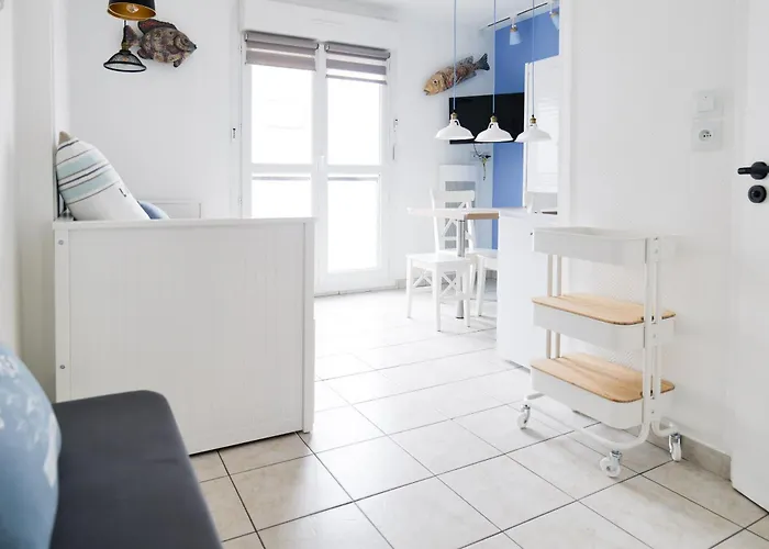 Joli Rénové Quartier Port Olona 2 Personnes *